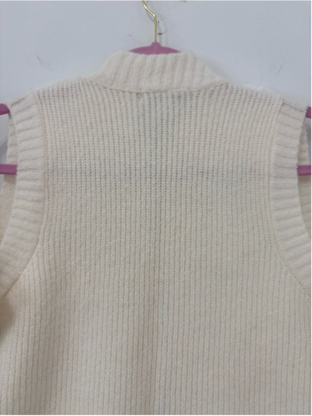 Liz Claiborne Faux Sherpa Knit Sweater Vest Sz M Ivory NWOT - Picture 8 of 11